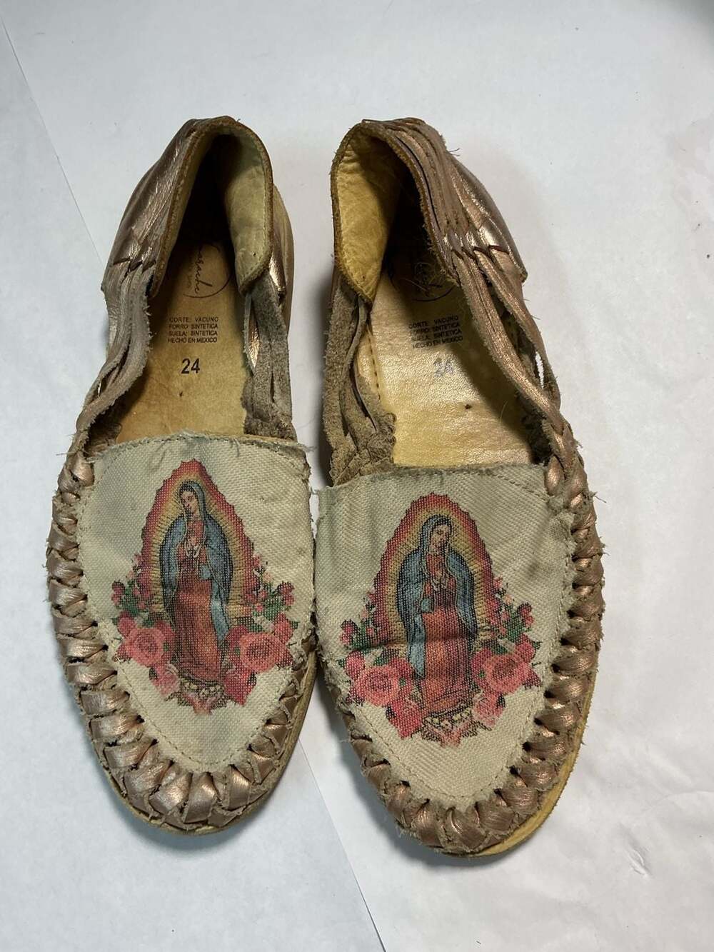 Handmade Mexican Leather Huarache Sandals Virgen de Guadalupe Rose Tapestry 24